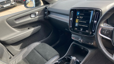 Volvo Xc40 1.5 T3 [163] R DESIGN 5dr Geartronic Petrol Estate